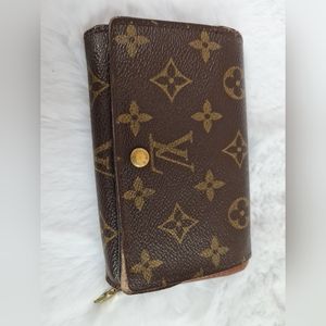 LOUIS VUITTON VINTAGE MONOGRAM WALLET